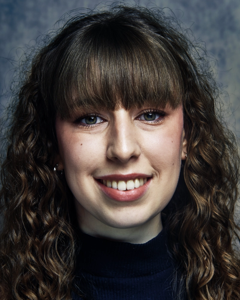 Actor headshot of Ella Murray